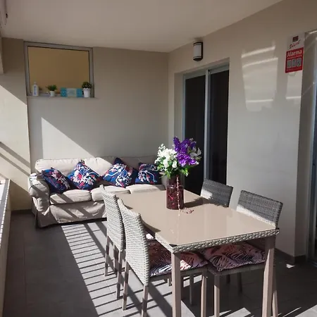 Comfortable With Amazing Sea Views Lejlighed *
